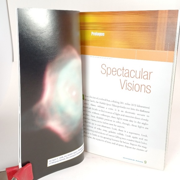 THE HUBBLE SPACE TELESCOPE. Mapping the planetary Geology - Picture 12 of 14